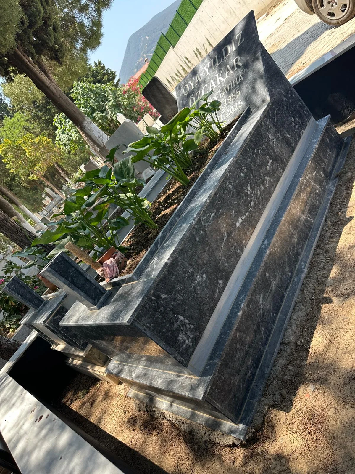 Özel Tasarım Mezar